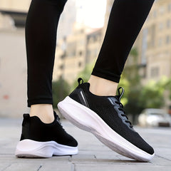 Women's Mesh Running Shoes Lightweight Comfortable Sneakers