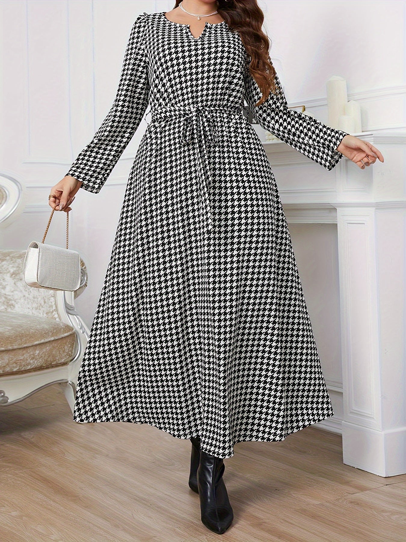 Houndstooth Print Long Sleeve Maxi Dress With Belt