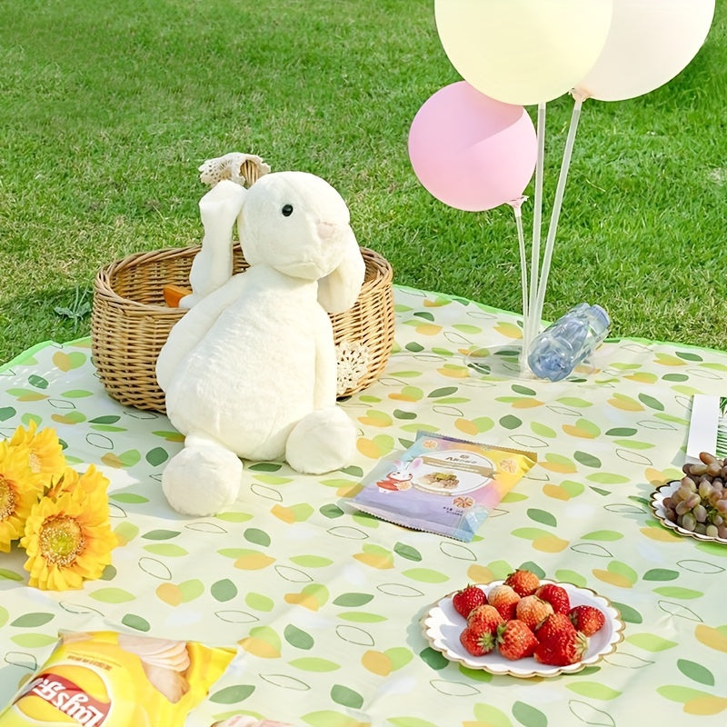 Portable Moisture-proof Mat for Family Outings and Camping