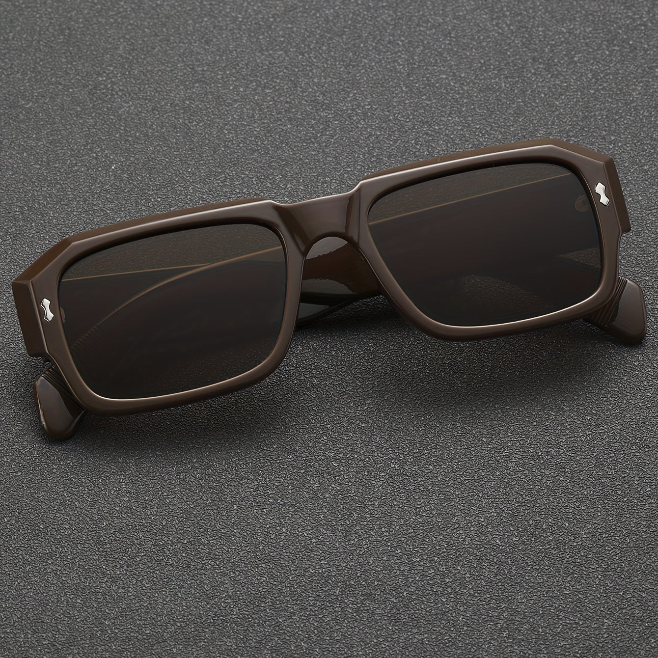Square Frame Sunglasses Rivet Decor UV400