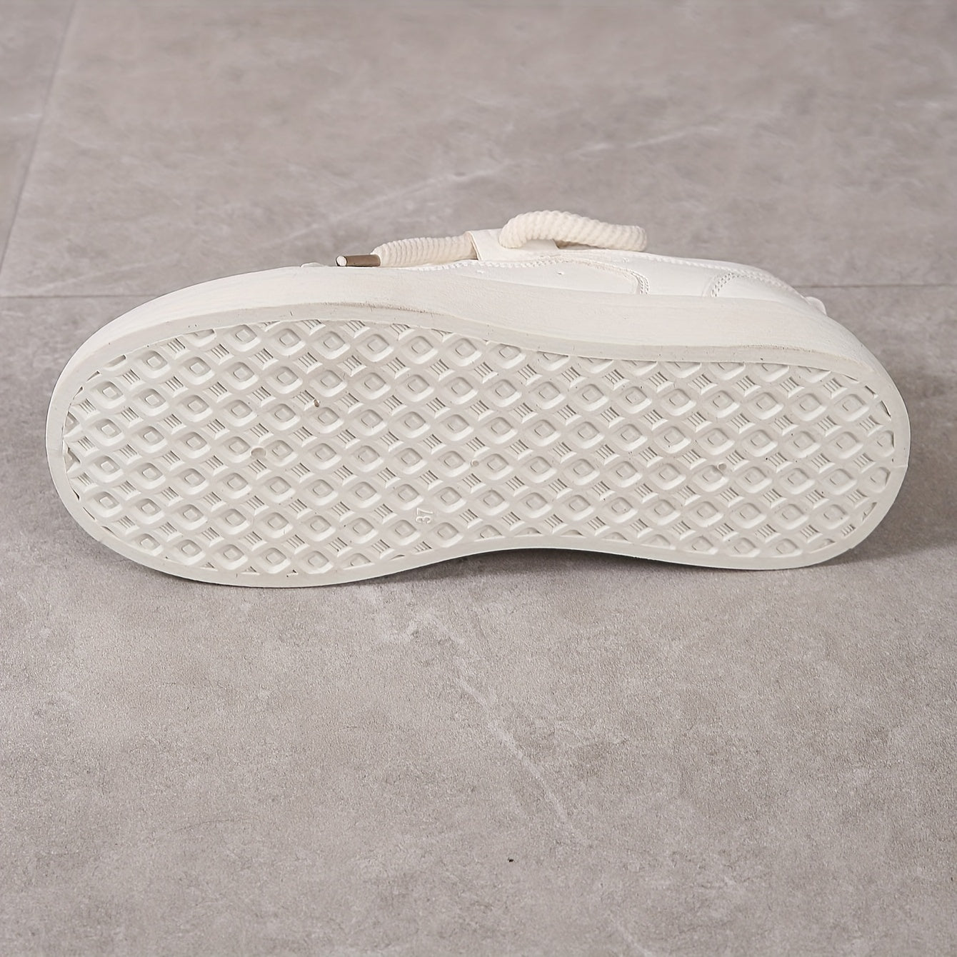 Women's Stylish Contrast Board Shoes Lightweight Sneakers Lace Up Sports Shoes