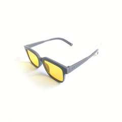 Men's Vintage Aviator Sunglasses with Case and Cloth