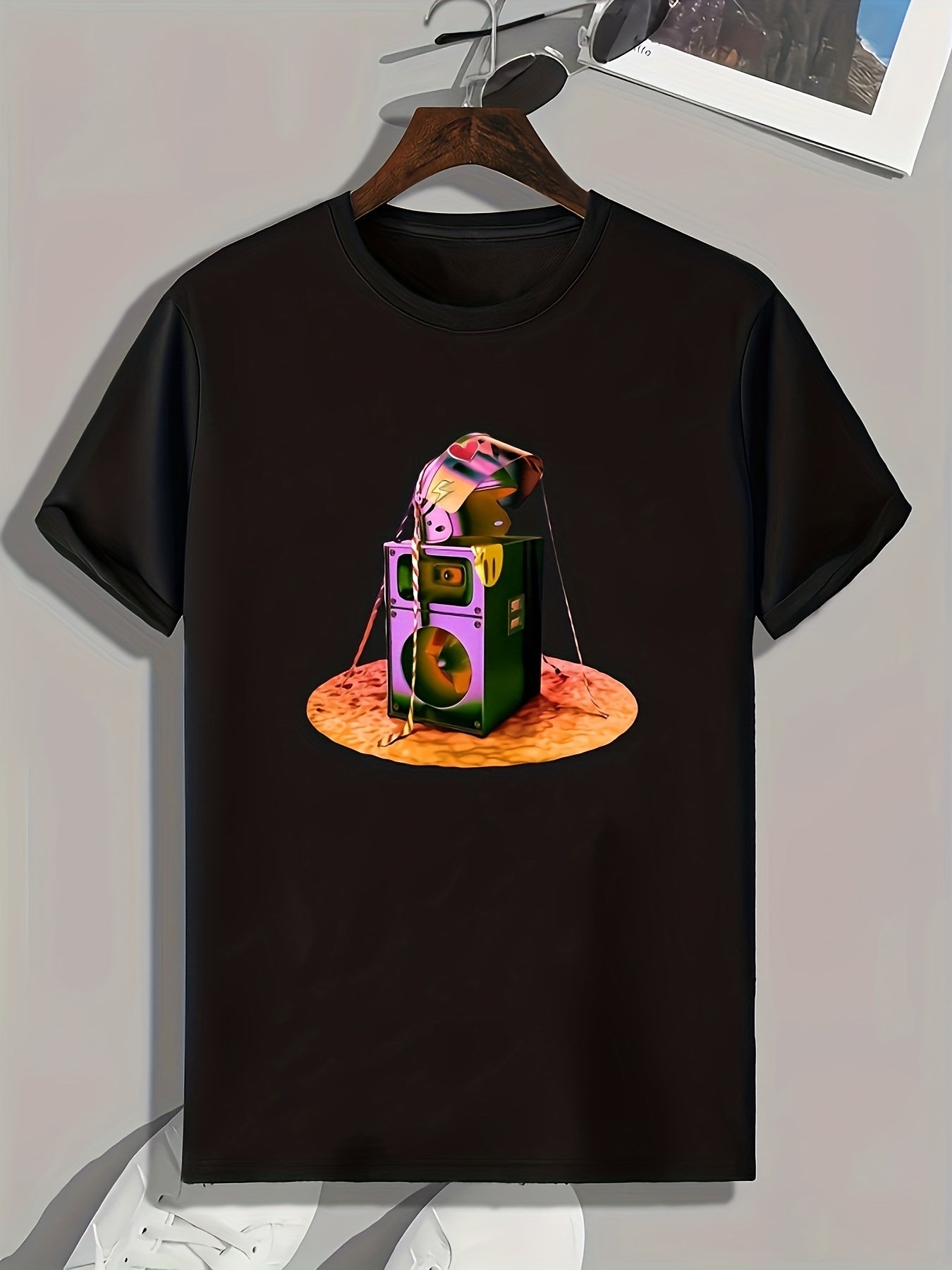 Loudspeaker Print Men's Graphic T-shirt for Summer
