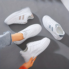 Women's Platform Skate Shoes Lace Up Low Top Casual Sneakers