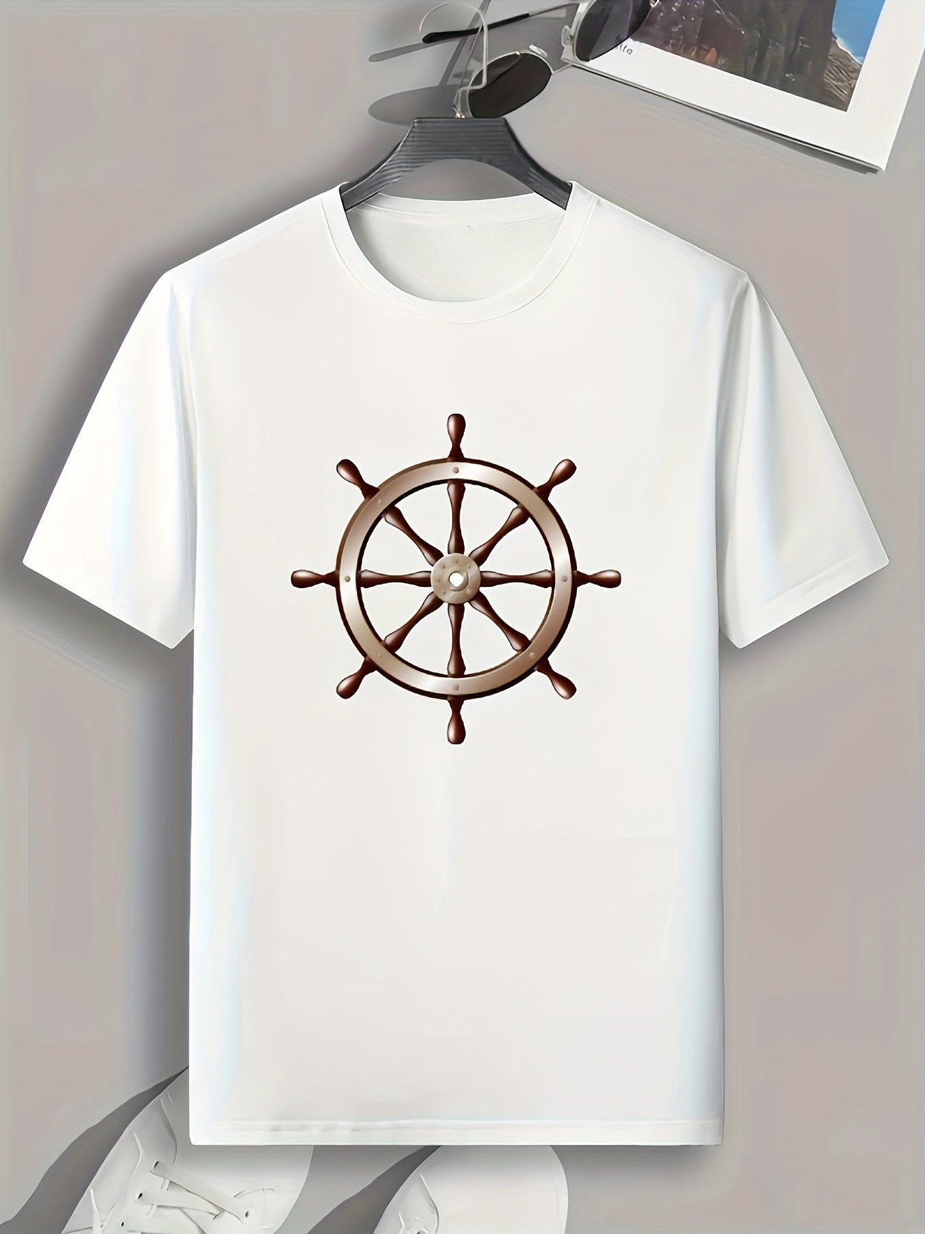 Rudder Pattern Men's Sports T-shirt Graphic Tee for Fitness