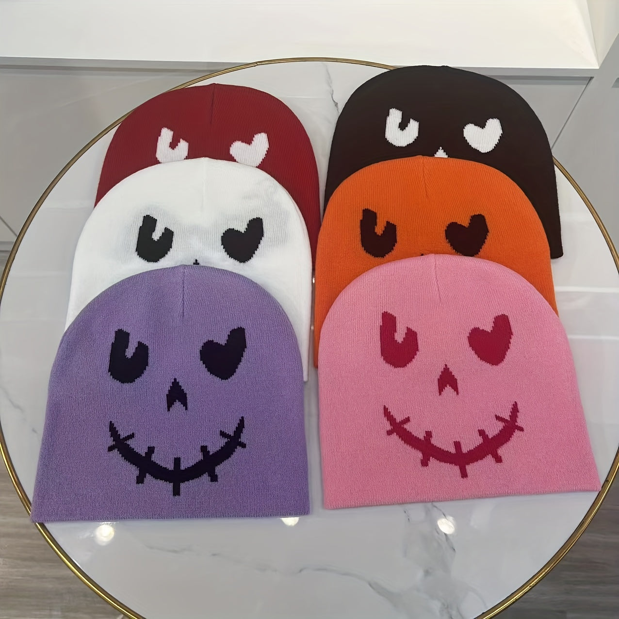Funny Expression Windproof Knit Beanie Hat With Pirate Skull Print