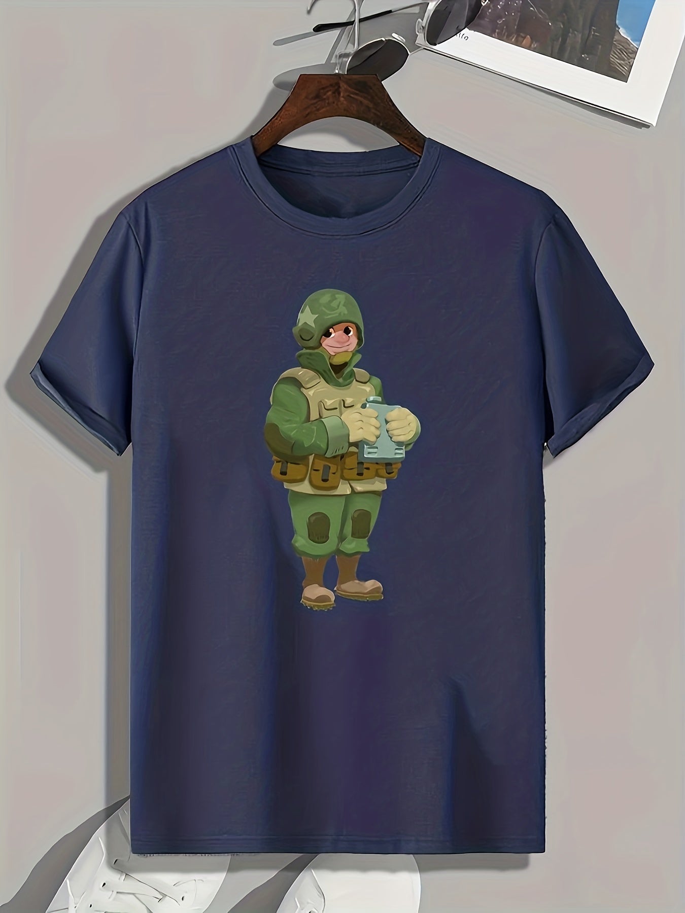 Soldier Print Men's Graphic T-shirt for Summer