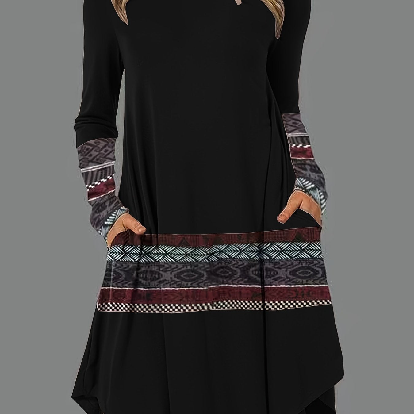 Striped Long Sleeve Round Neck Dress With Pockets