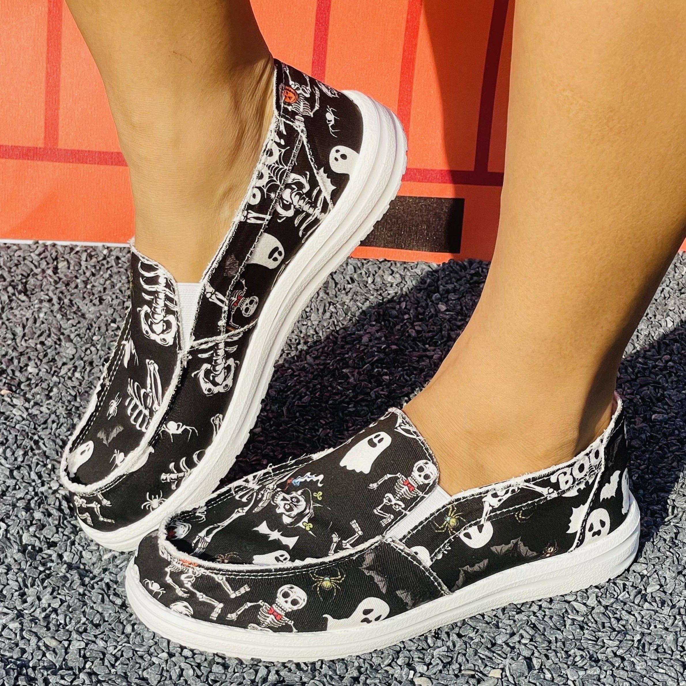 Halloween Style Skull Ghost Low Top Sneakers Lightweight Casual Walking Shoes