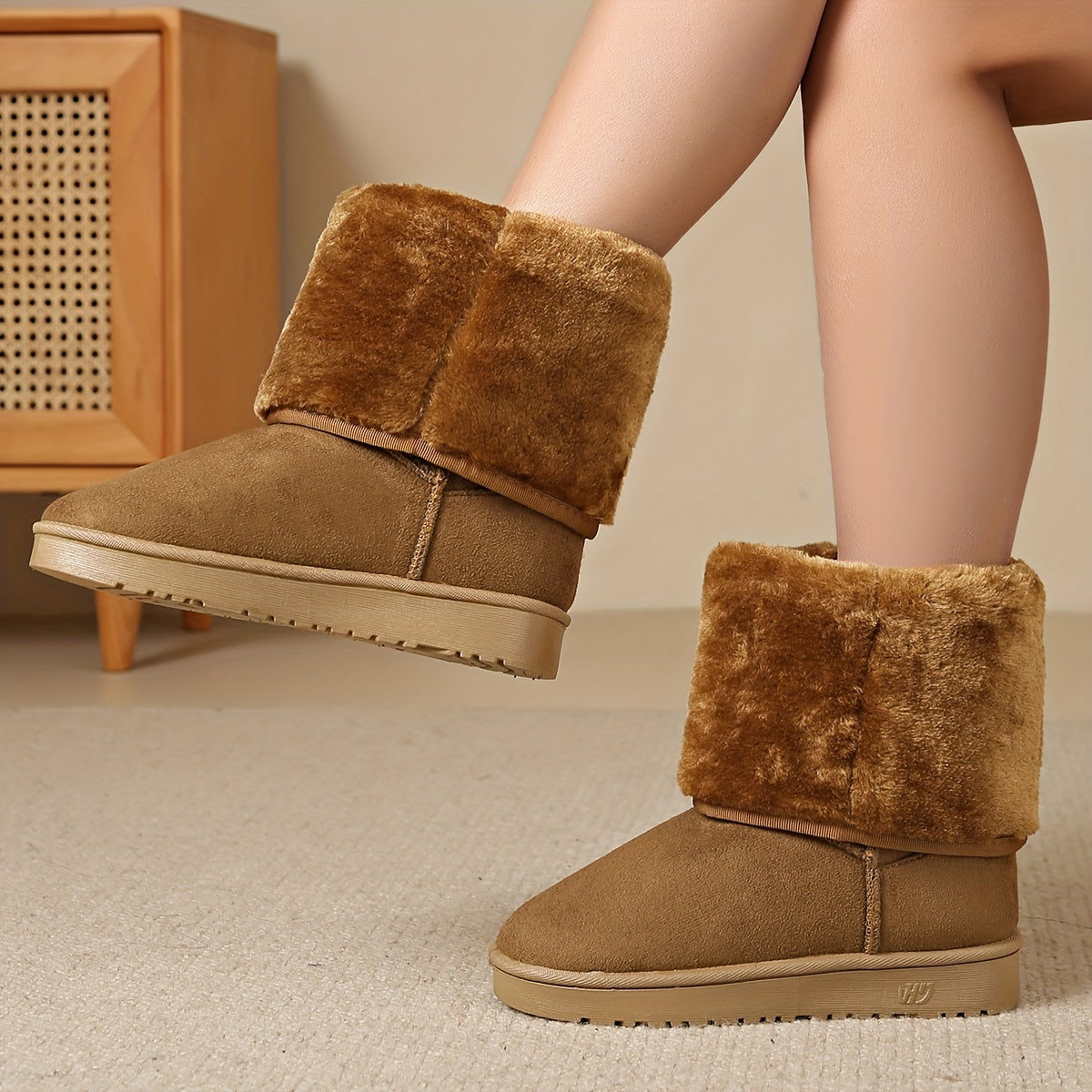 Fluffy Fur Lined Snow Flat Boots for Women