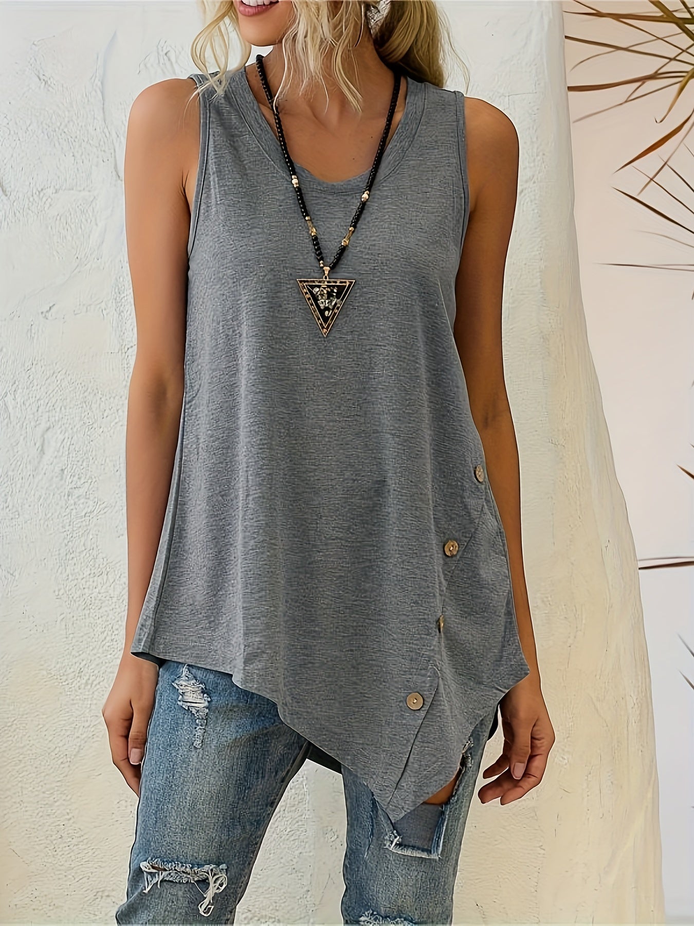 Button Decor Crew Neck Sleeveless Tank Top for Summer