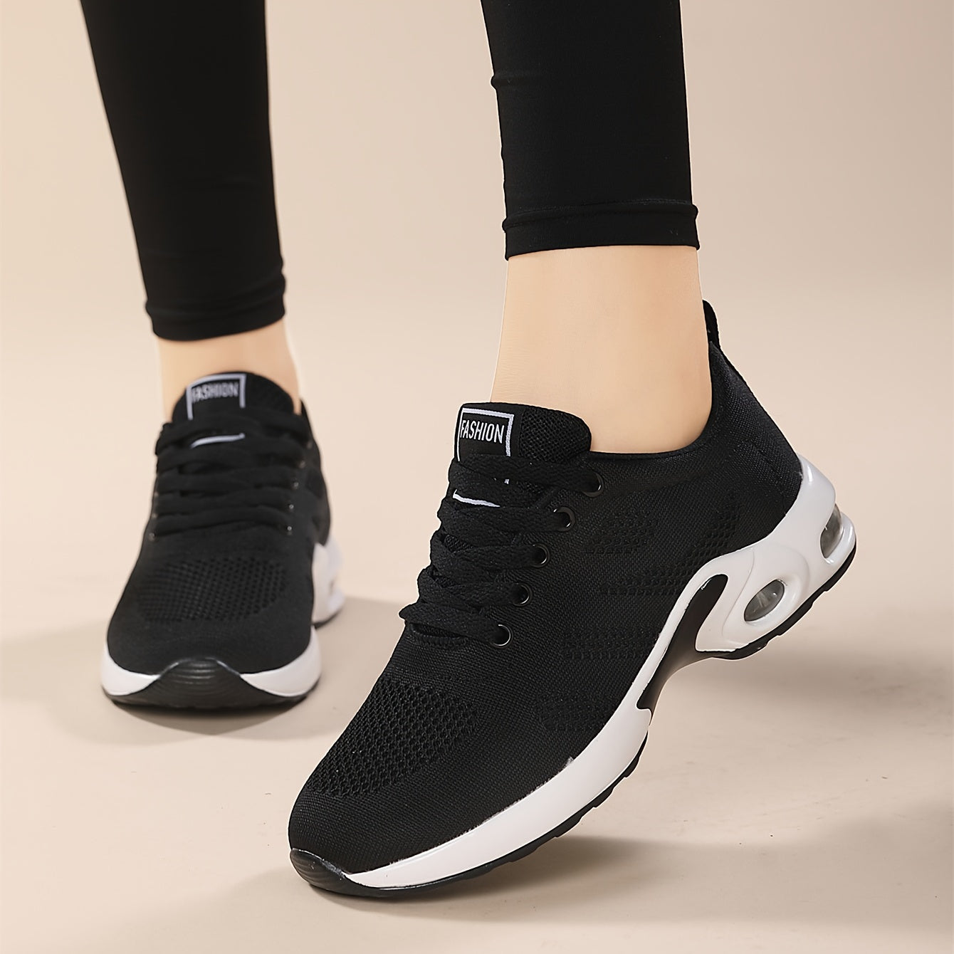 Women's Mesh Breathable Running Shoes Lace up Lightweight Casual Shoes
