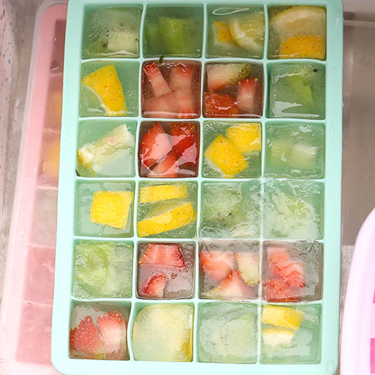 24 Grid Silicone Ice Tray with Cover for Large Ice Batches