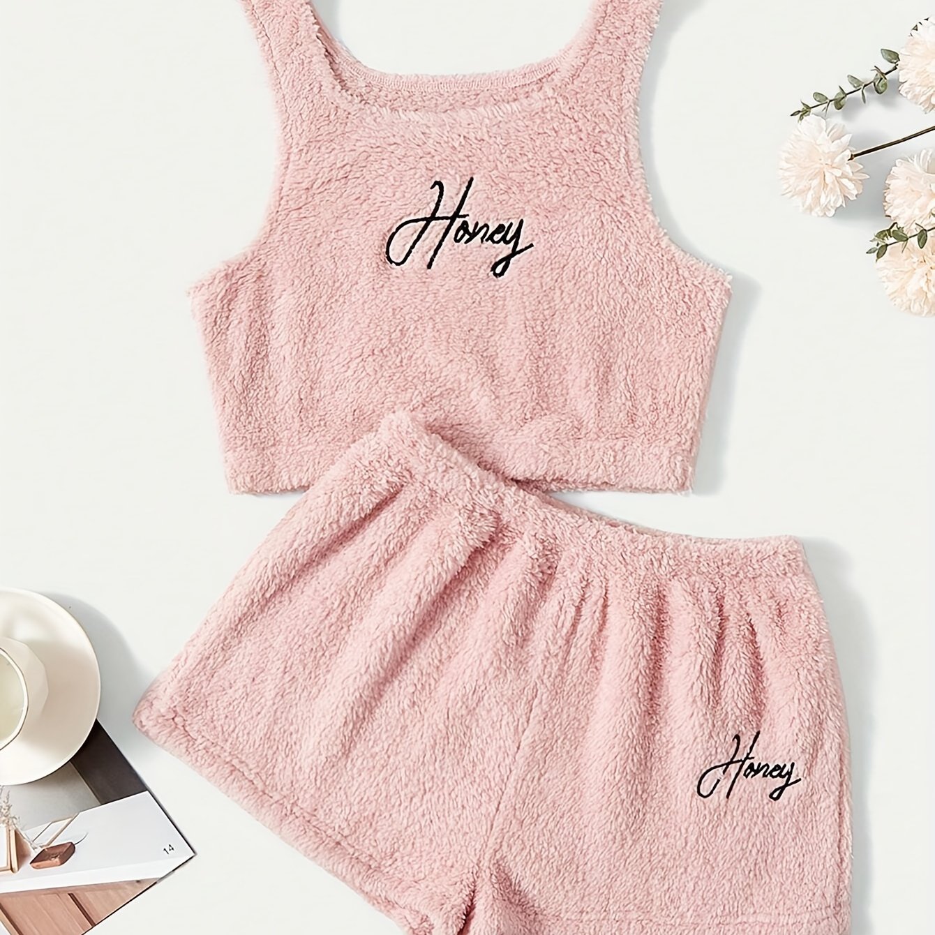 Women's Plus Size Lounge Set: Crop Tank Top & Shorts Pajamas 2 Piece Set