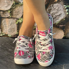 Women's Love Heart Skateboard Shoes Lightweight Breathable Running Shoes