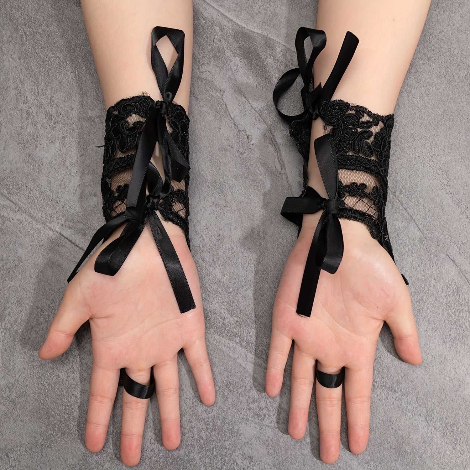 Vintage Lace Embroidery Gothic Fingerless Gloves for Women Girls