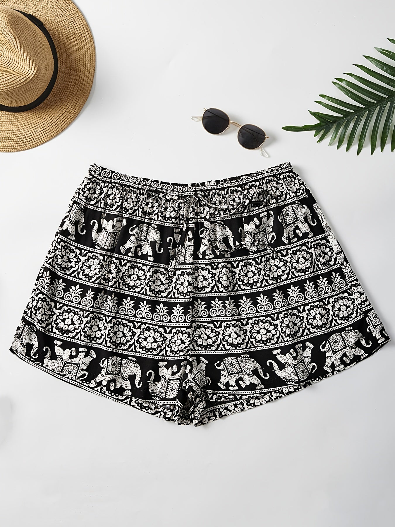 Geometric Print Elastic Stretch Shorts