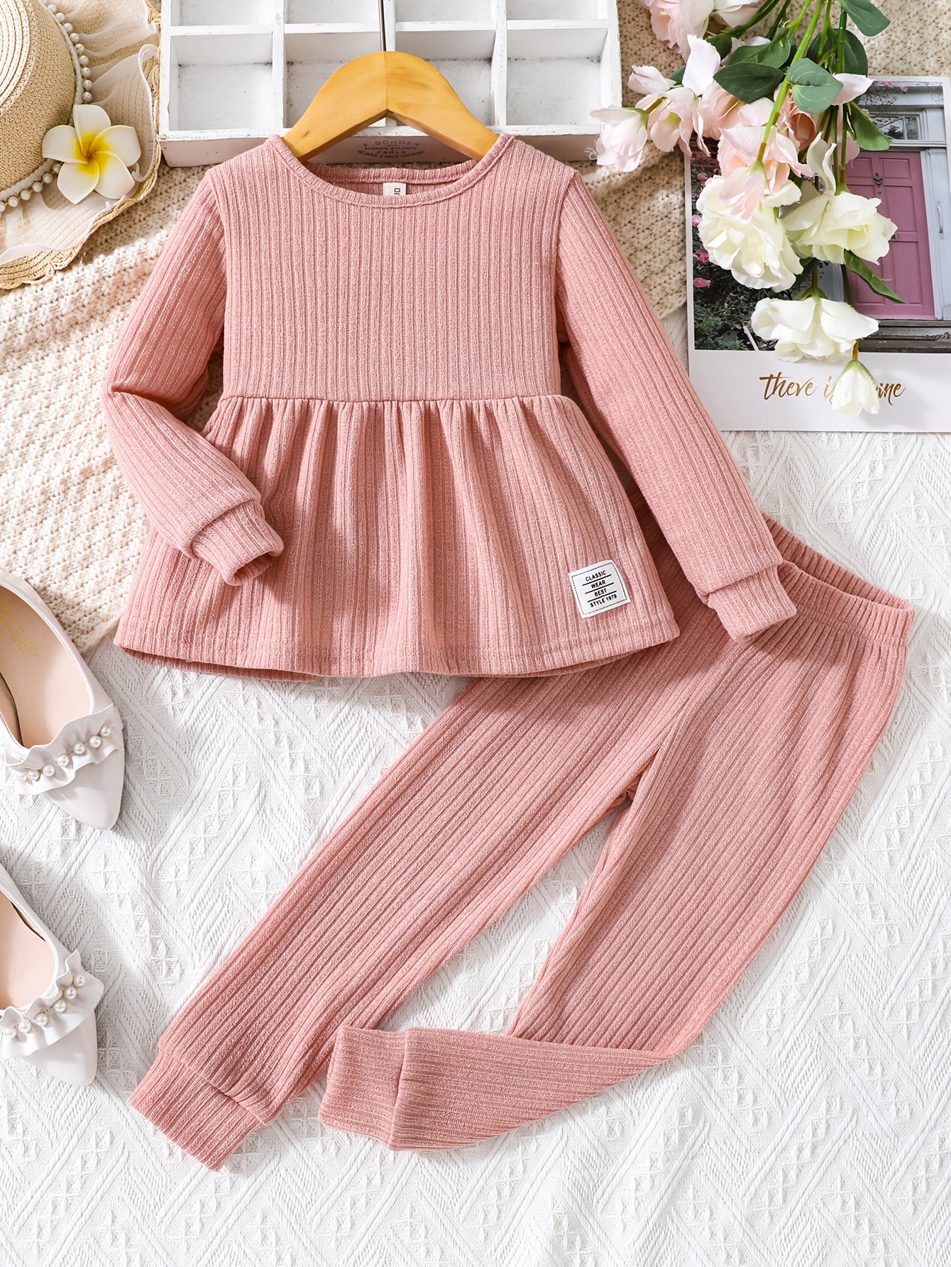 Girls 2pcs Ruffle Top & Elastic Waist Pants Set