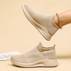 Women's Lightweight Slip-On Sneakers Breathable Low Top Shoes