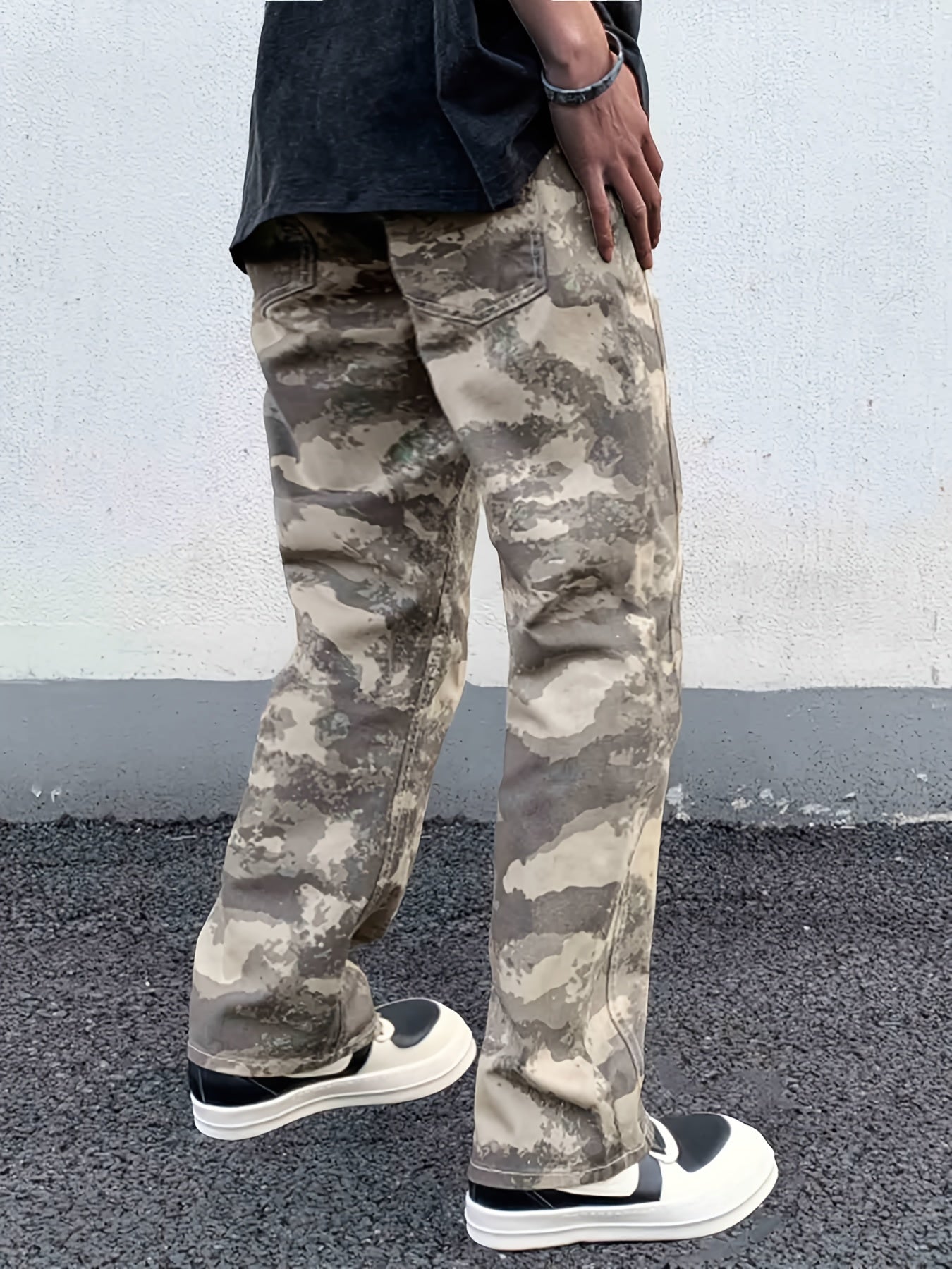 Men's Camo Pattern Jeans Loose Fit Street Style