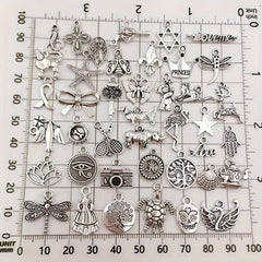 50pcs Silvery Metal Charms Pendants for DIY Necklace Bracelet Making