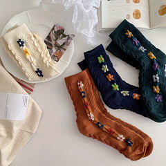 5 Pairs 3D Floral Textured Socks Retro Crew Socks Women's Stockings