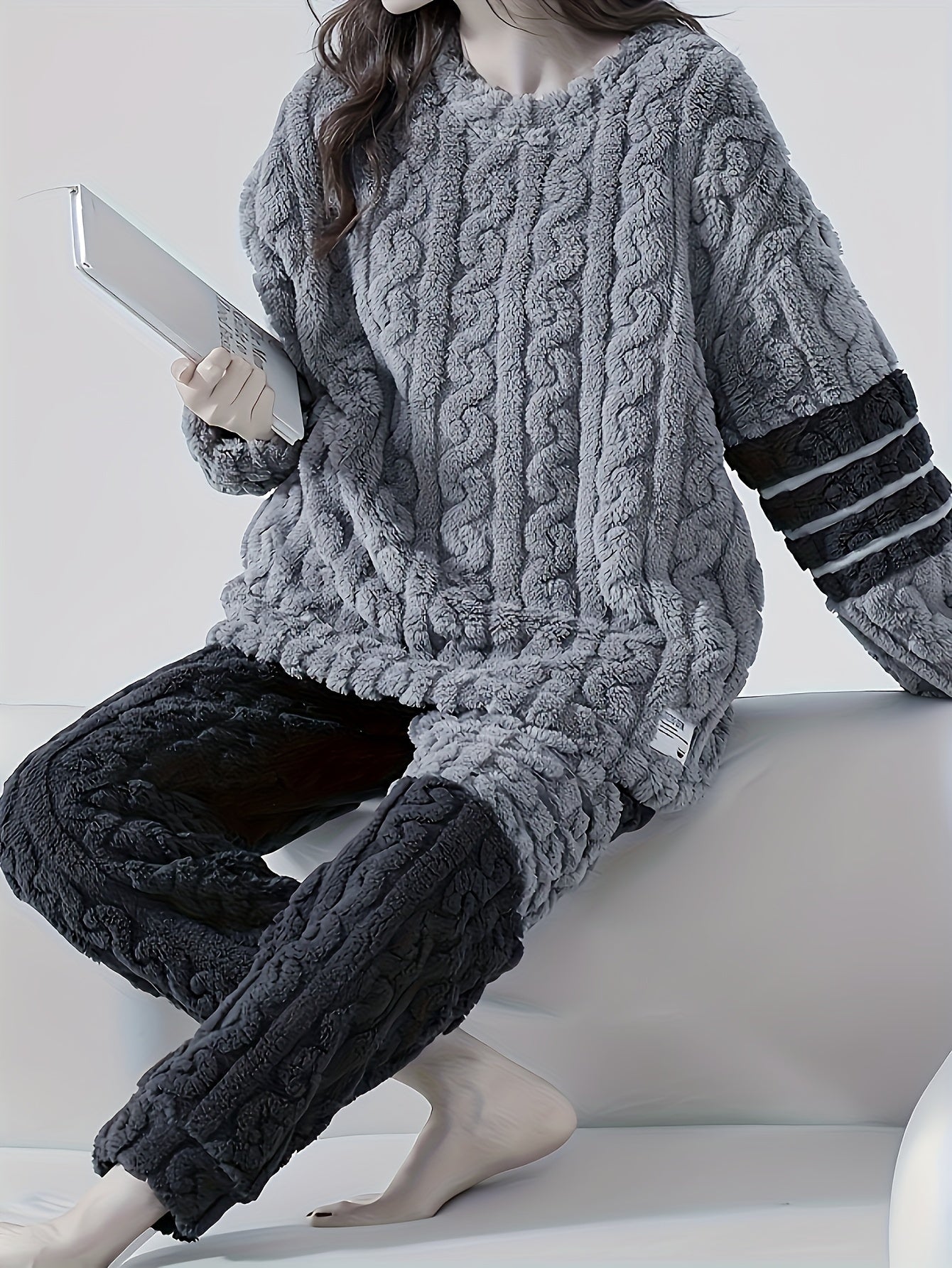 Women's Flannel Striped Pajamas Set Long Sleeve Top & Pants