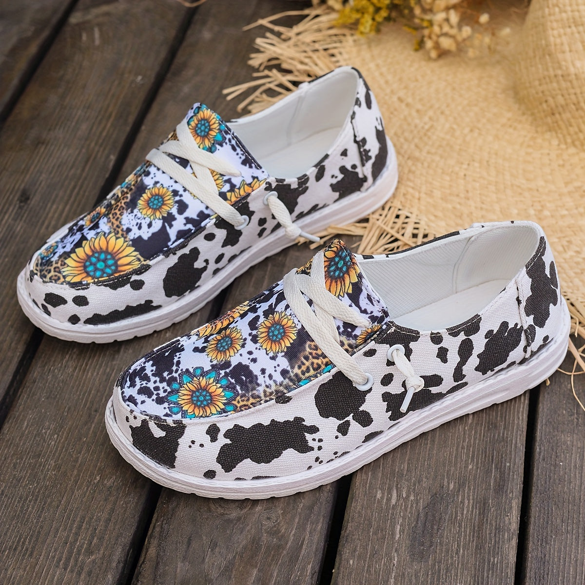 Sunflower & Dairy Cow Print Skate Shoes Lightweight Low Top Sport Shoes