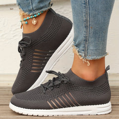 Women's Breathable Mesh Sneakers Lace Up Outdoor Shoes Lightweight Walking Shoes
