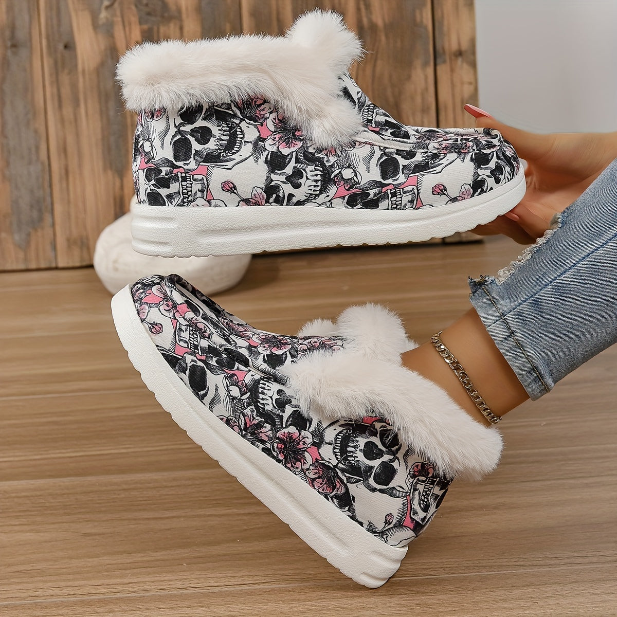 Skull Print Plush Lined Snow Boots High Top Warm Loafers