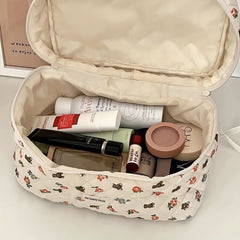 Bear Flower Cosmetic Bag Large Capacity Portable Travel Washing Bag