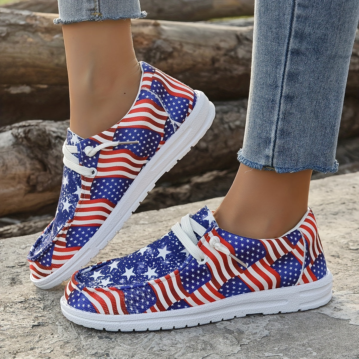 Women's Star Print Canvas Shoes Lightweight Lace Up Outdoor Shoes
