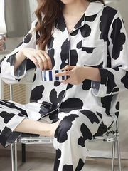 Cow Pattern Pajama Set Long Sleeve Top & Full Print Pants Women's Loungewear