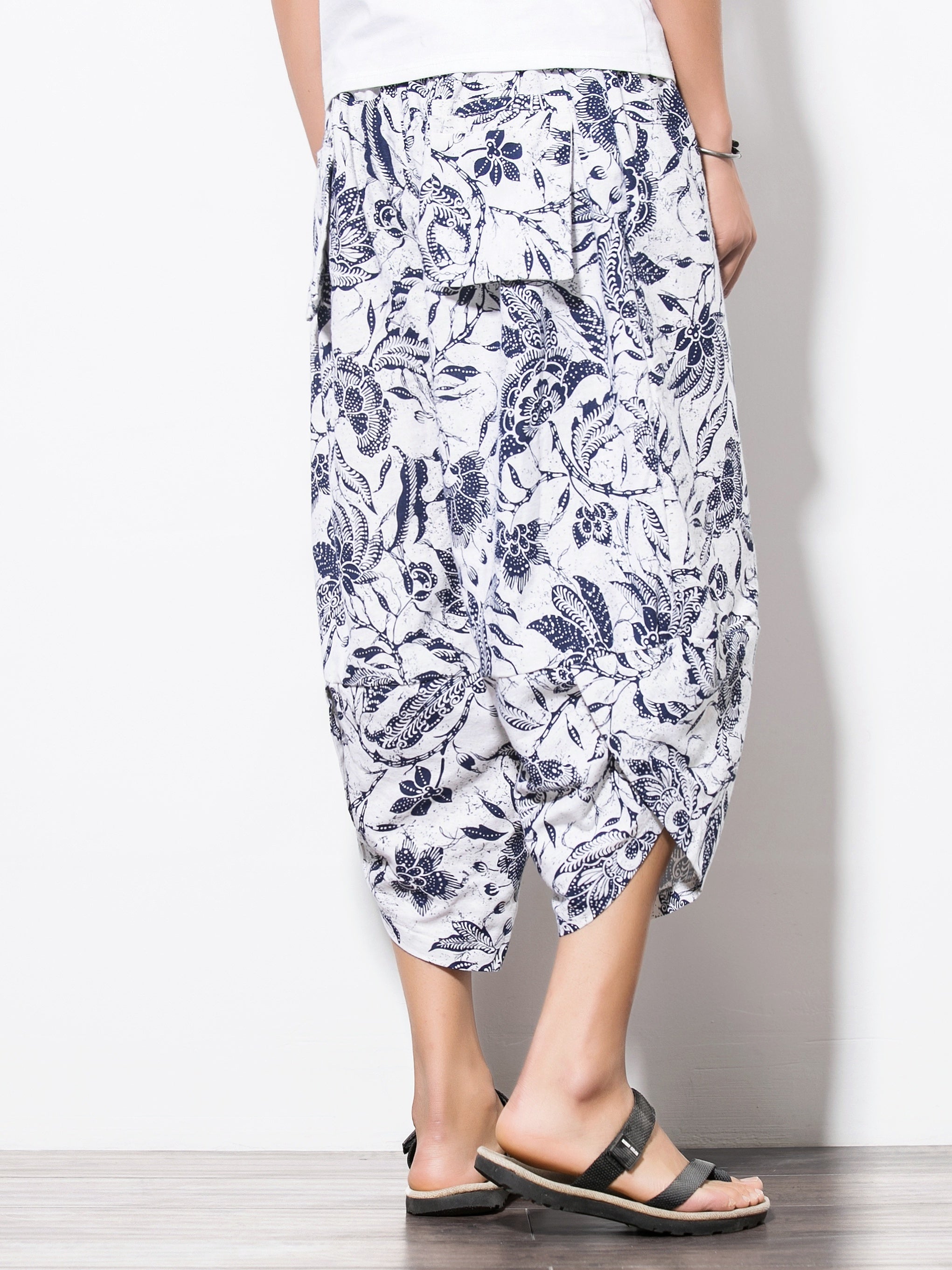 Flower Pattern Loose Cropped Pants for Men