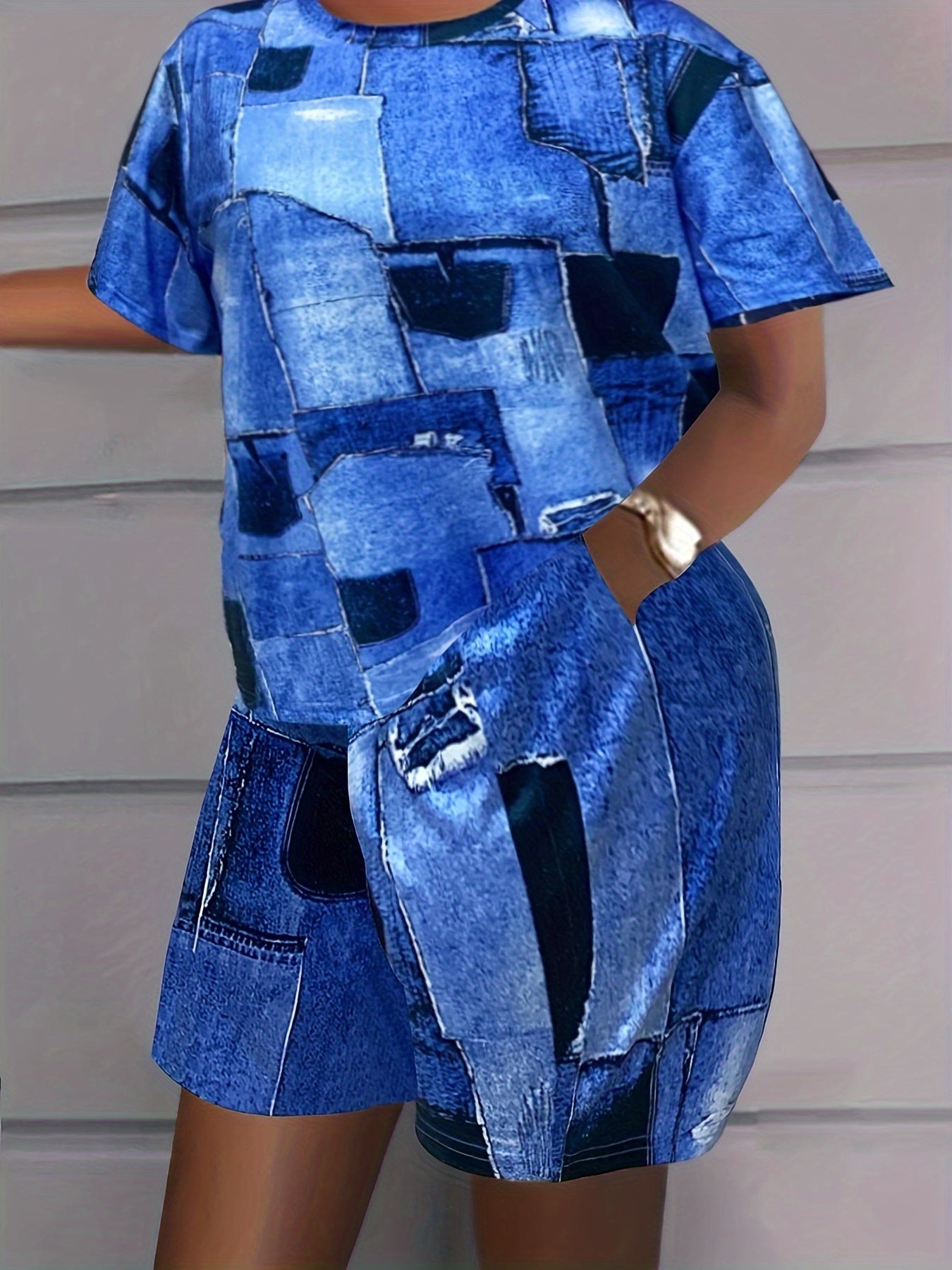 Patchwork Casual Two piece Set Crew Neck Short Sleeve T shirt & Slim Shorts