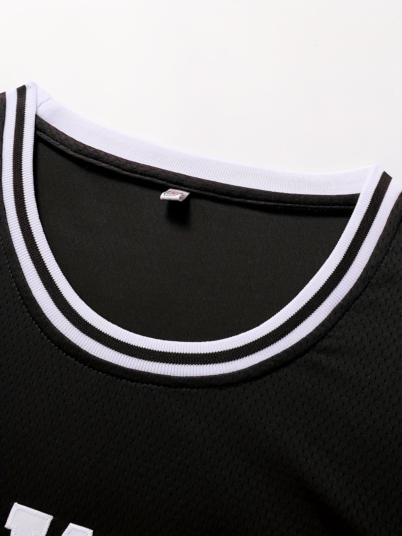 Men's Embroidery 33 Basketball Jersey Vintage Breathable Sleeveless Shirt