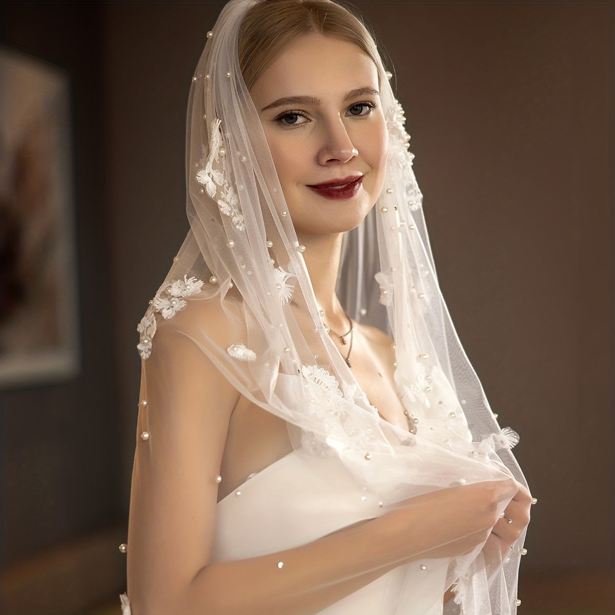 Baroque Faux Pearl Veil Accessory Bride Veil Lace Edge Tulle Veil