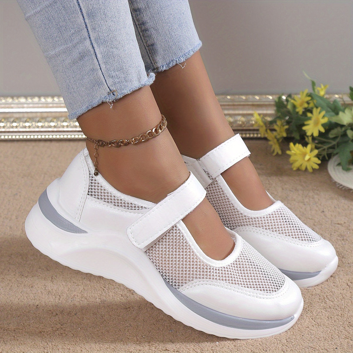 Women's Wedge Mesh Casual Shoes Solid Hook And Loop Shoes