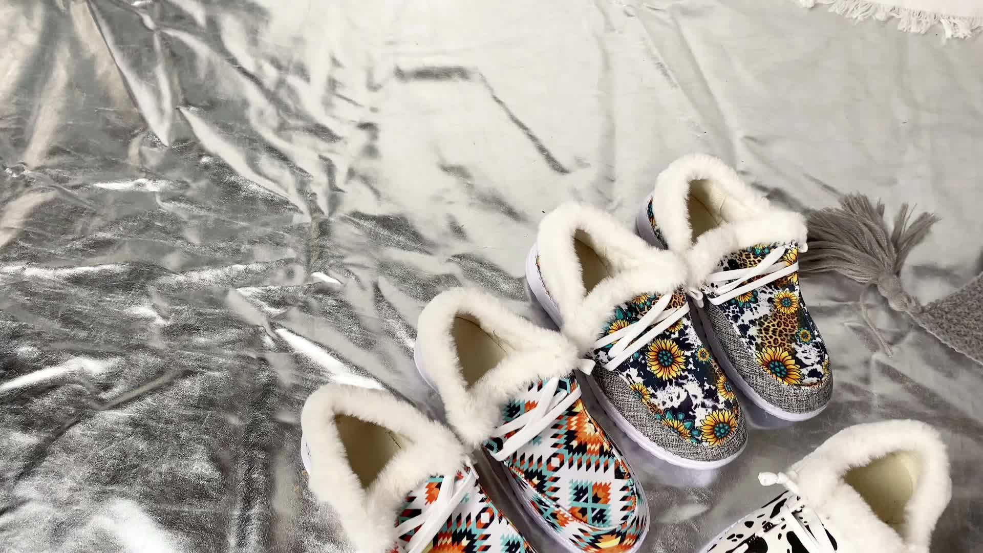 Cow & Sunflower Print Fur Fleece Lined Flat Lightweight Comfortable Skate Shoes