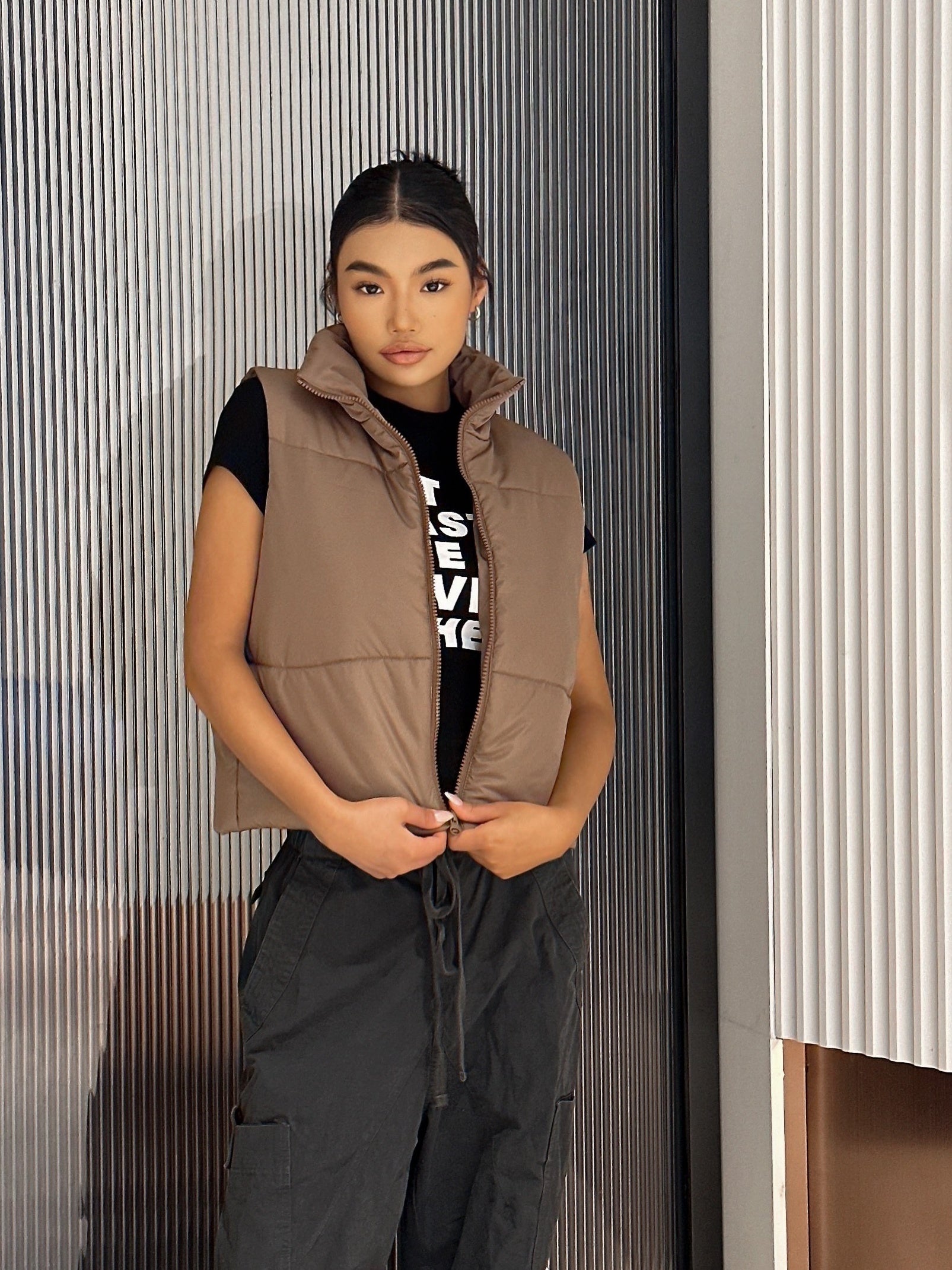 High Neck Zip-Up Vest Sleeveless Outerwear