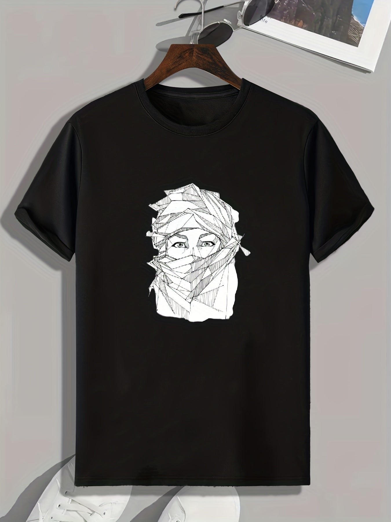 Masked Man Sketch Print Men's Comfy T shirt Active Slightly Stretch