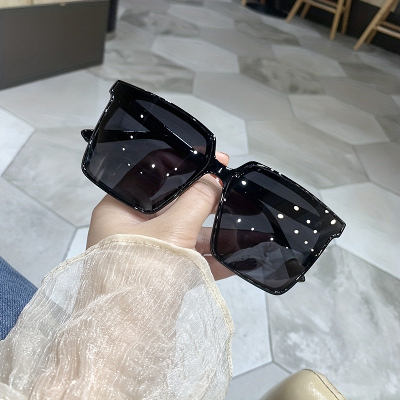 Oversized Square Frame Sunglasses UV400