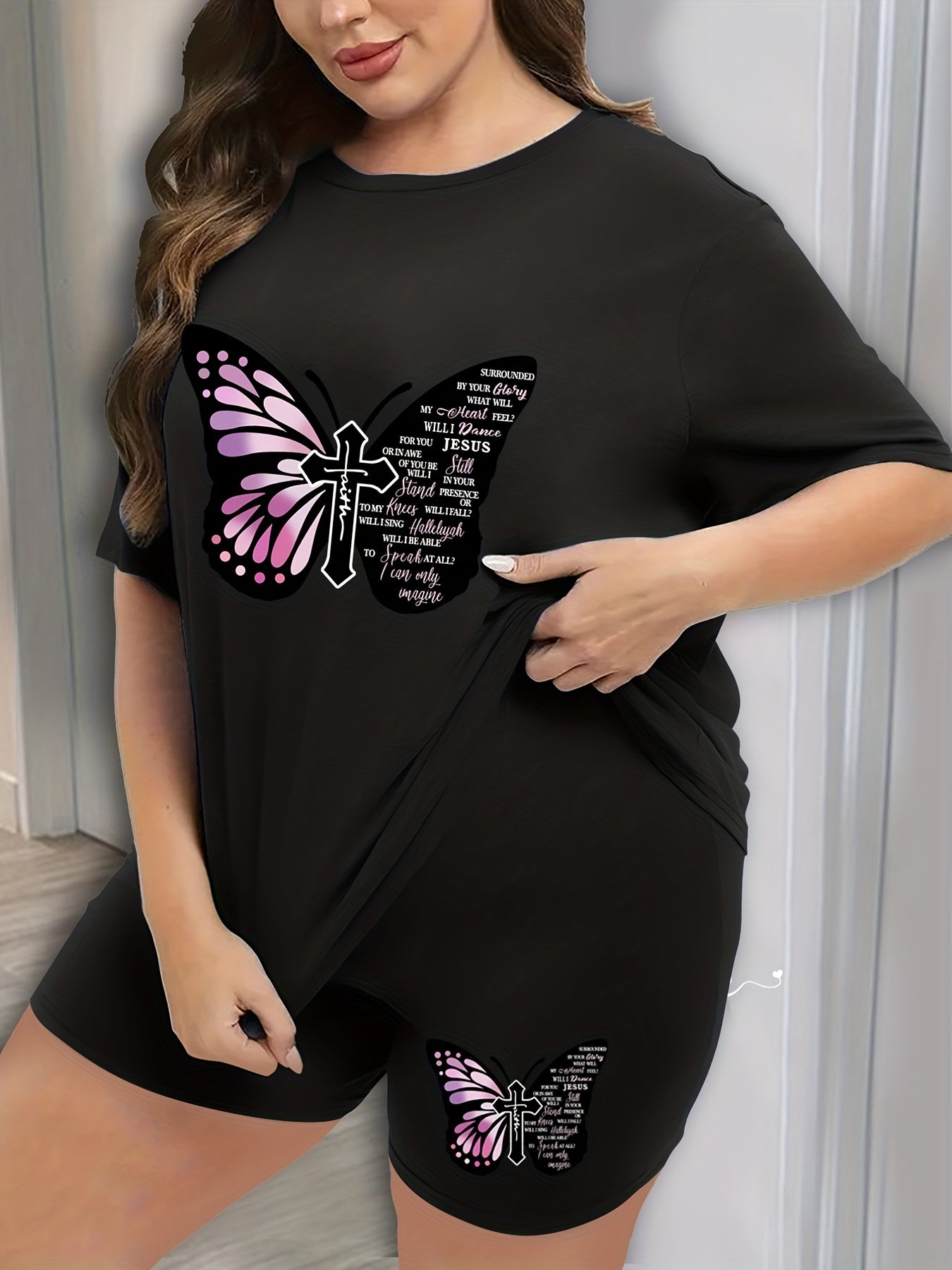Butterfly Print Pajama Set Short Sleeve Tee & Shorts