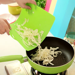 4pcs Flexible Cutting Boards for Kitchen, BPA Plastic Chopping Mat