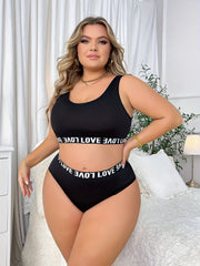 Plus Size Contrast Letter Tape Seamless Bra & Panty Set