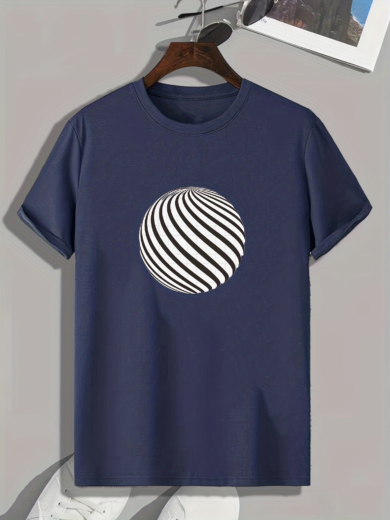 Geometric Ball Print Men's Comfy T-shirt for Outdoor Summer