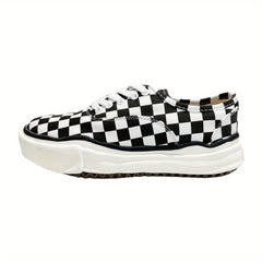 Men Women Grid Couple Sneakers Lightweight Comfy Non slip Skate Shoes