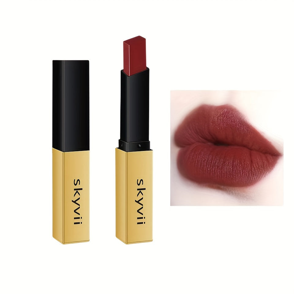Long-Lasting Moisturizing Lipstick with Golden Shine