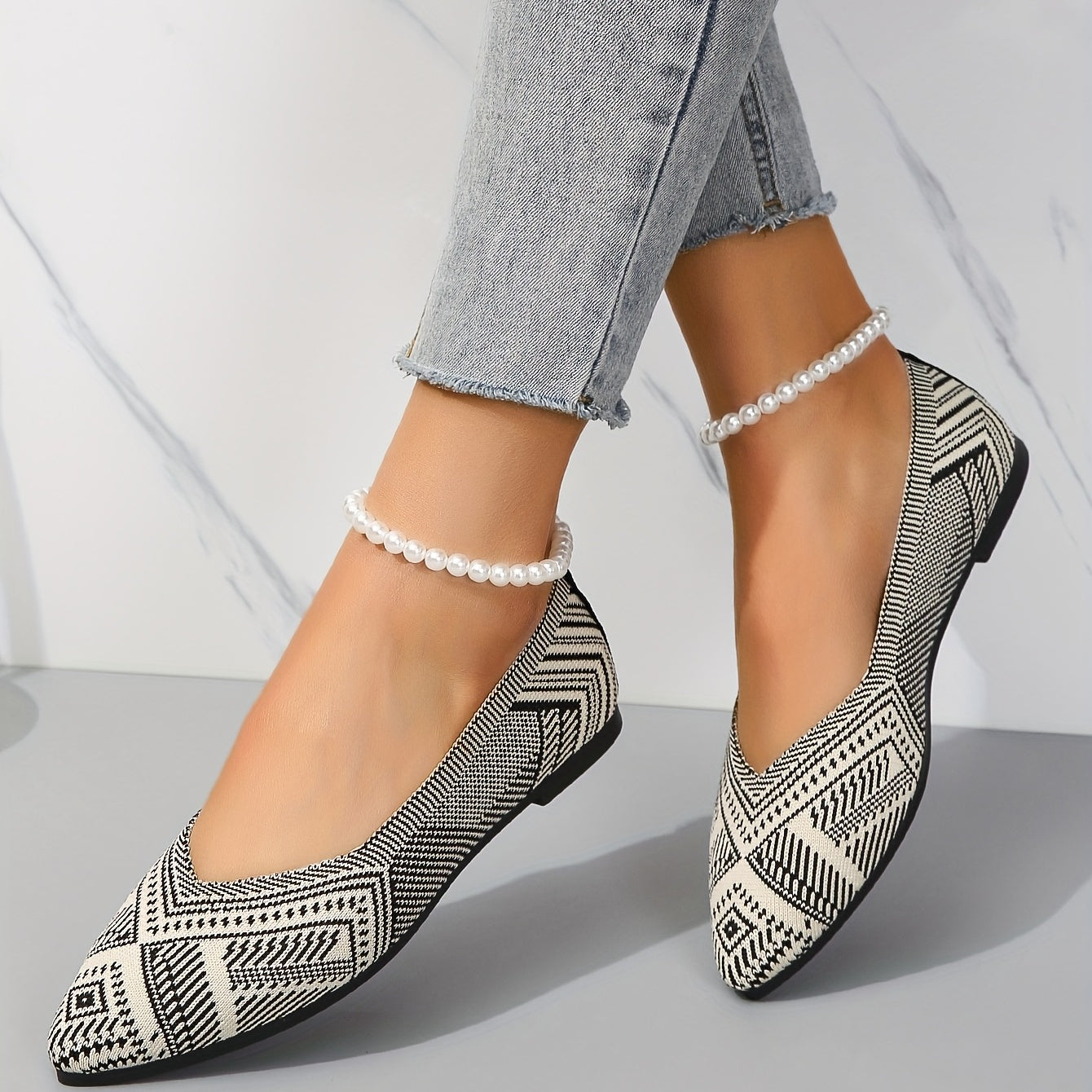 Women's Knit Pointed Toe Flats Soft Sole Slip On Walking Shoes