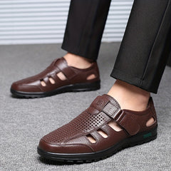 Men's Hollow Out Sandals Lightweight Quick Dry Comfy Beach Shoes Summer